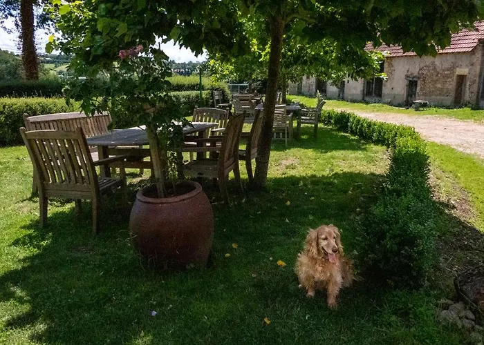 Domaine De Villateux